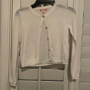 White cardigan girl (7)